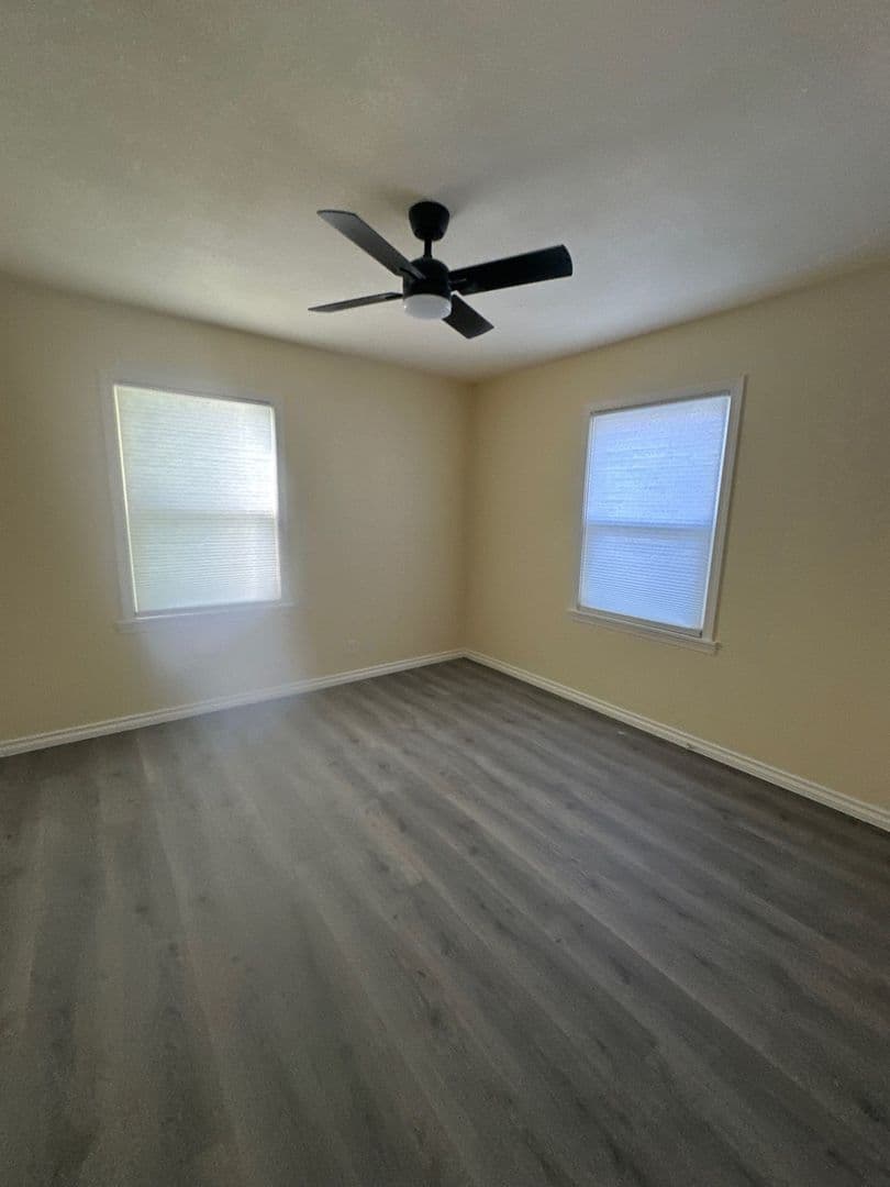 Klamath Falls House: 2445 White Ave