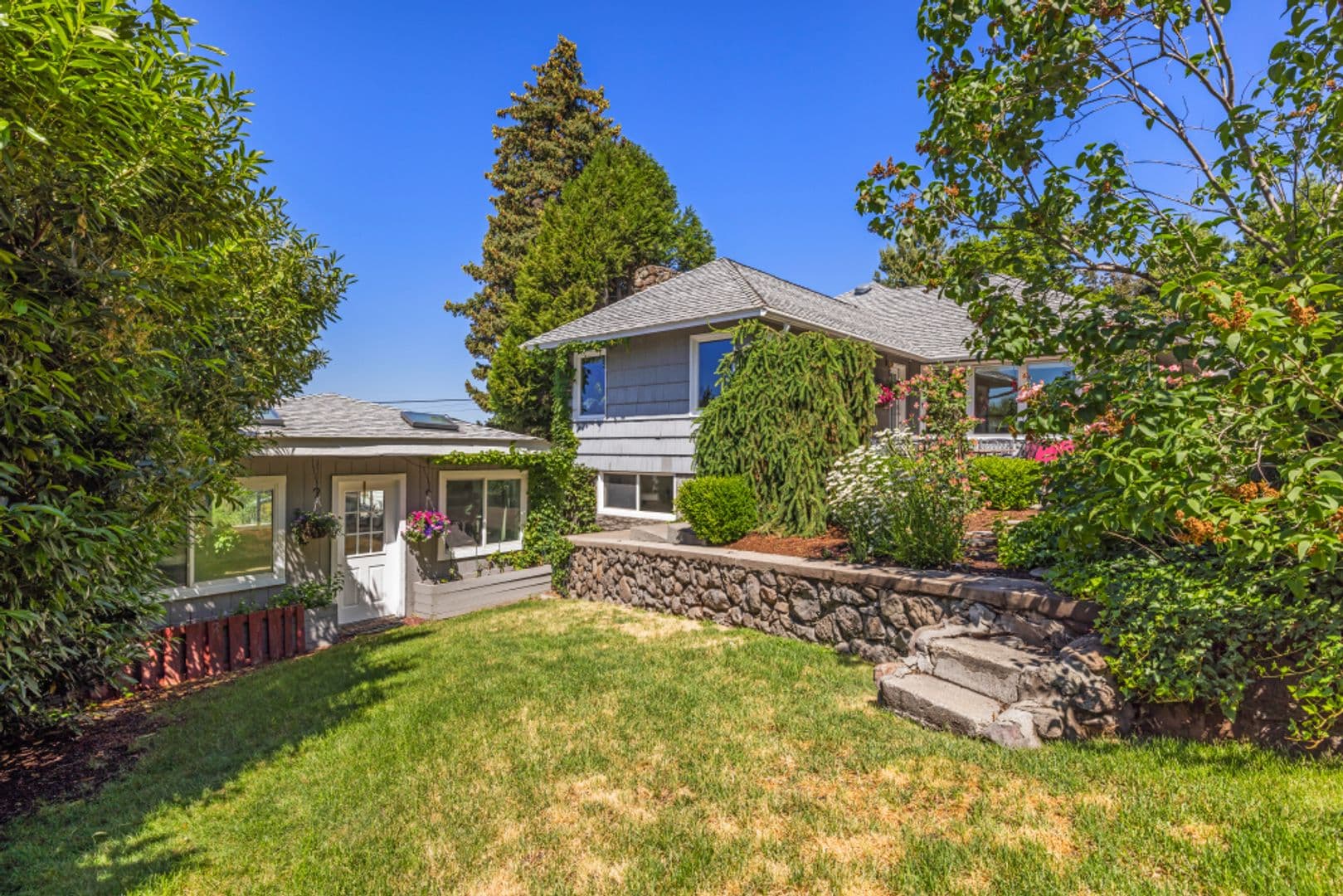 Klamath Falls House: 525 Mesa St