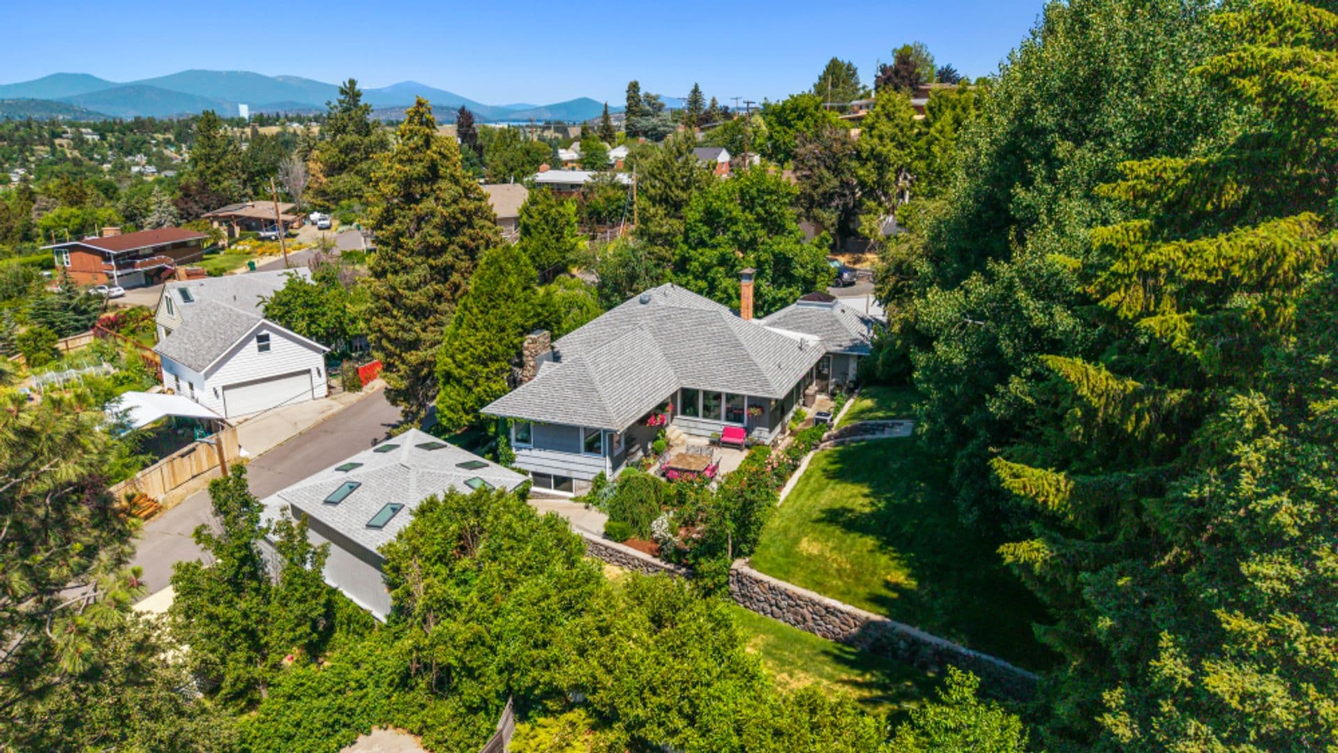 Klamath Falls House: 525 Mesa St