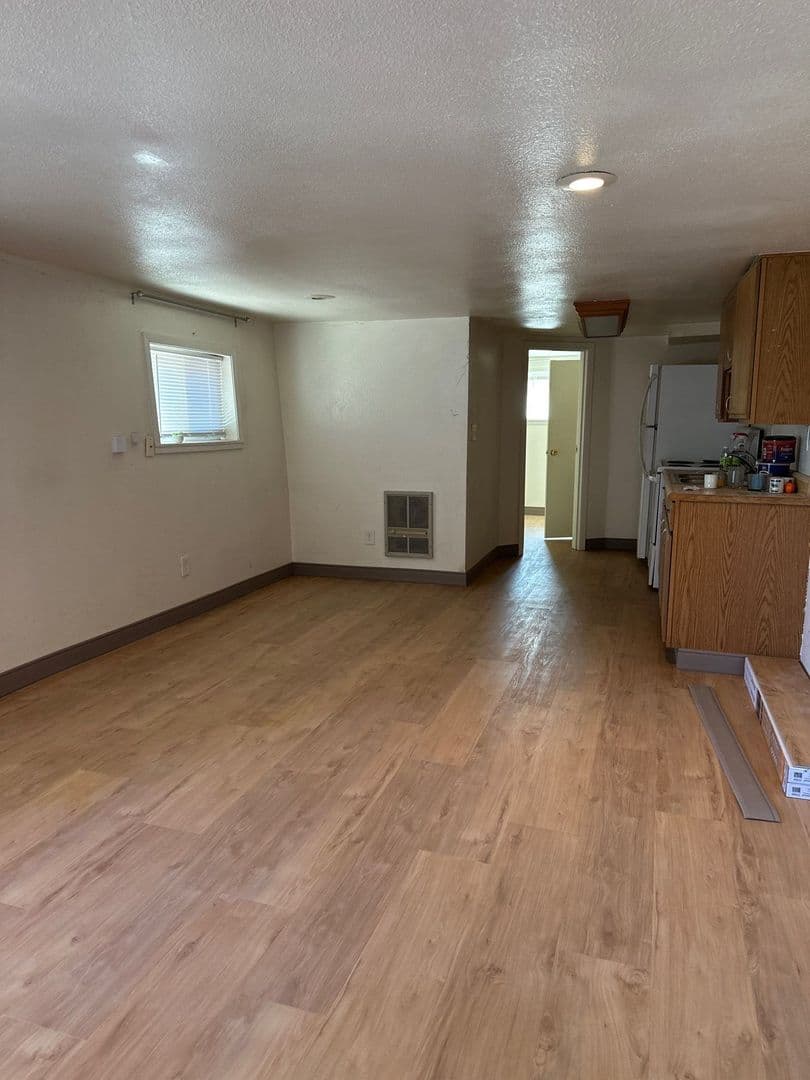 Klamath Falls Apartment: 754 N 10th Street