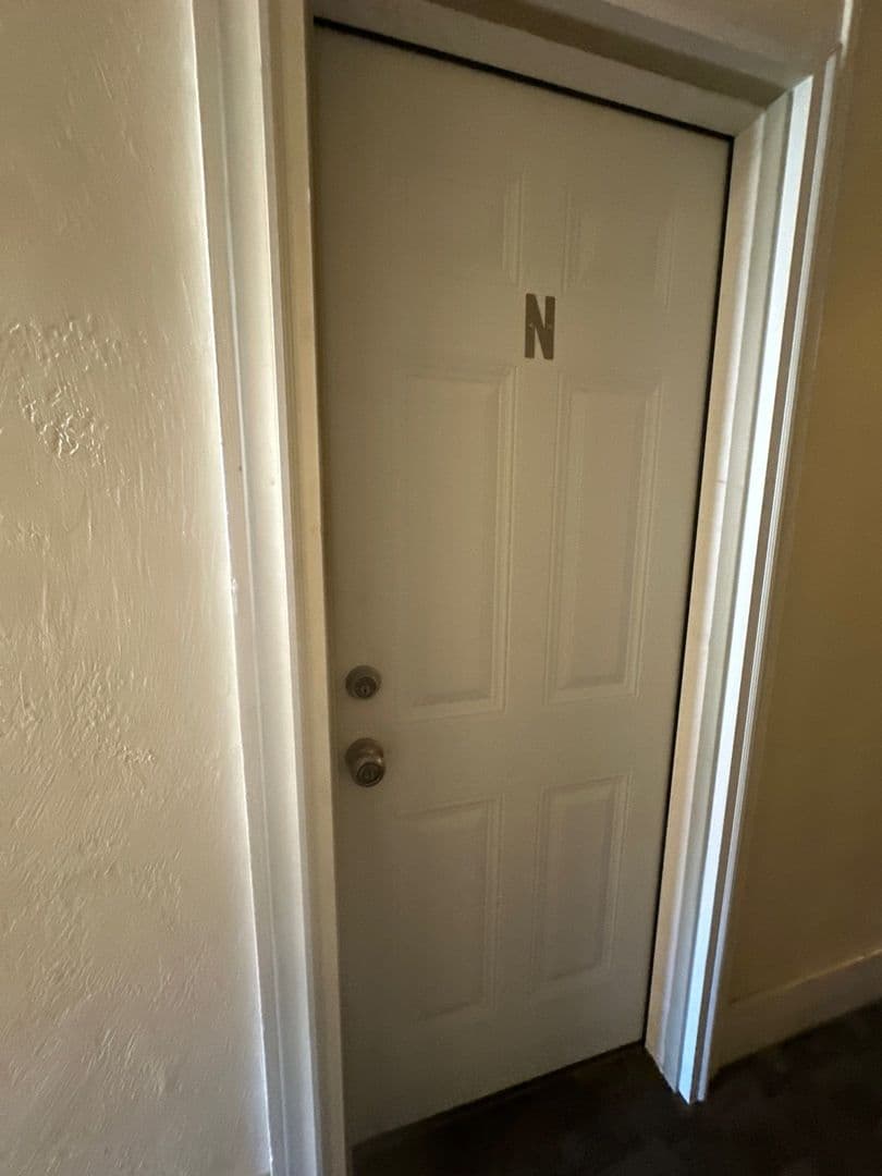 Klamath Falls Apartment: 224 S Broad St
