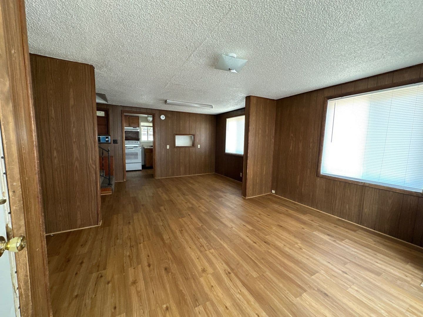 Klamath Falls Apartment: 2160 Arthur Street