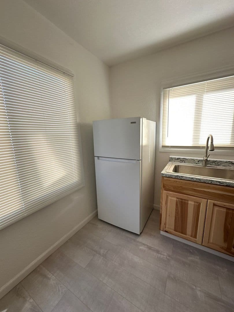 Klamath Falls House: 317 Martin St