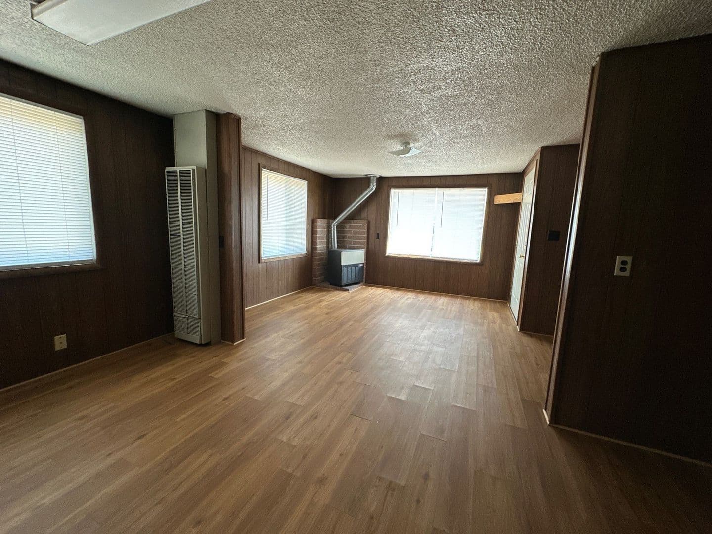 Klamath Falls Apartment: 2160 Arthur Street