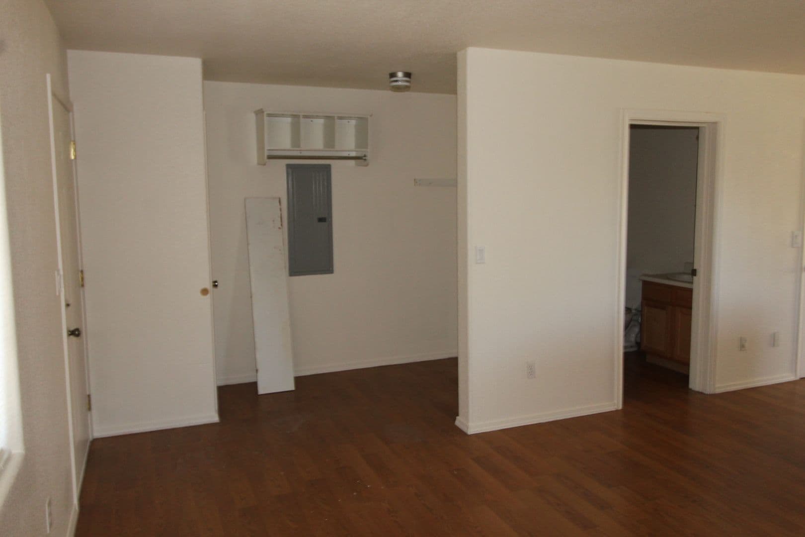 Klamath Falls Apartment: 2019/2023 Garden Avenue