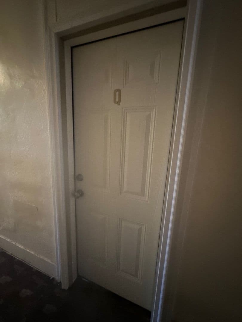 Klamath Falls Apartment: 224 S Broad St