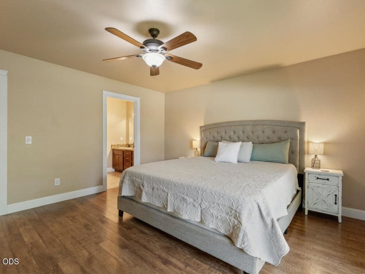 Klamath Falls House: 2852 Glacier Dr