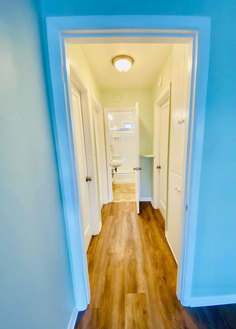 Klamath Falls Apartment: 409 Richmond Street