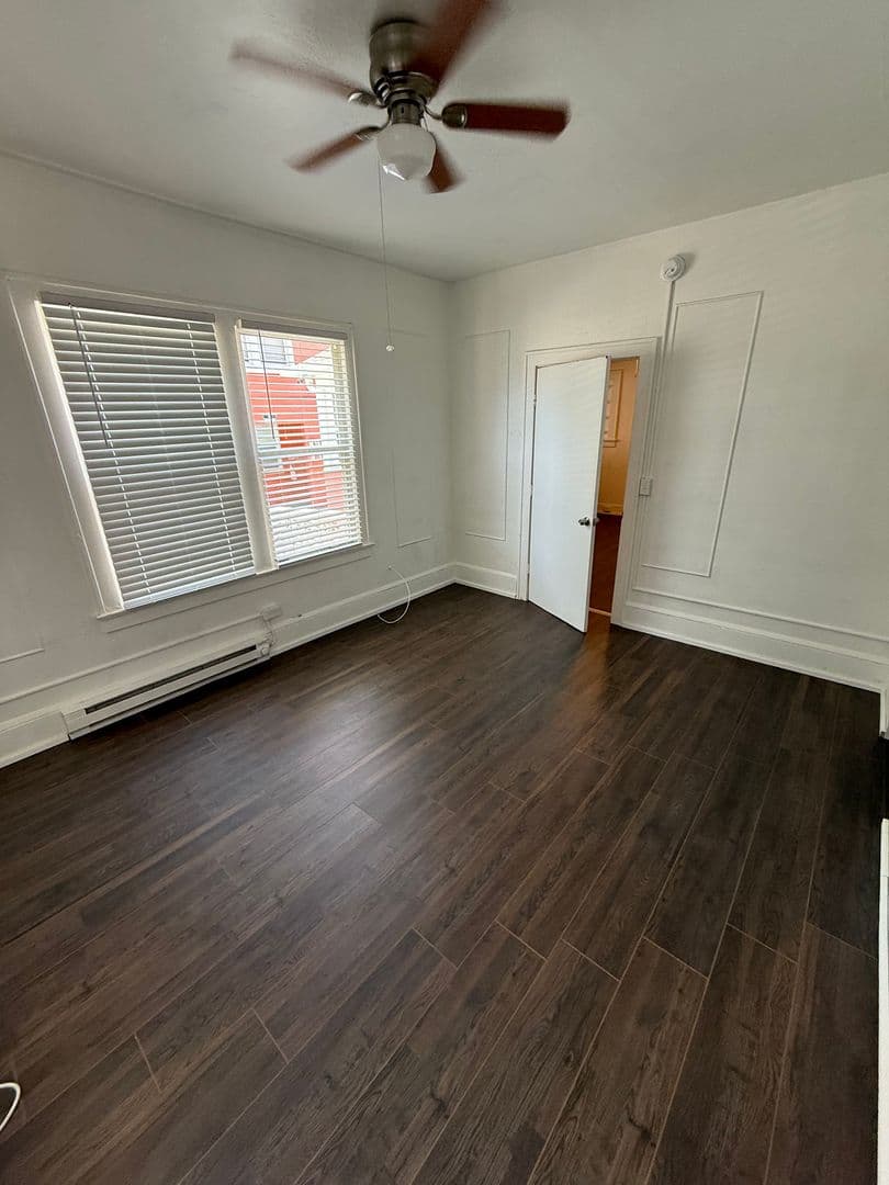 Daytona Beach Apartment: 1208 S Ridgewood Ave #1
