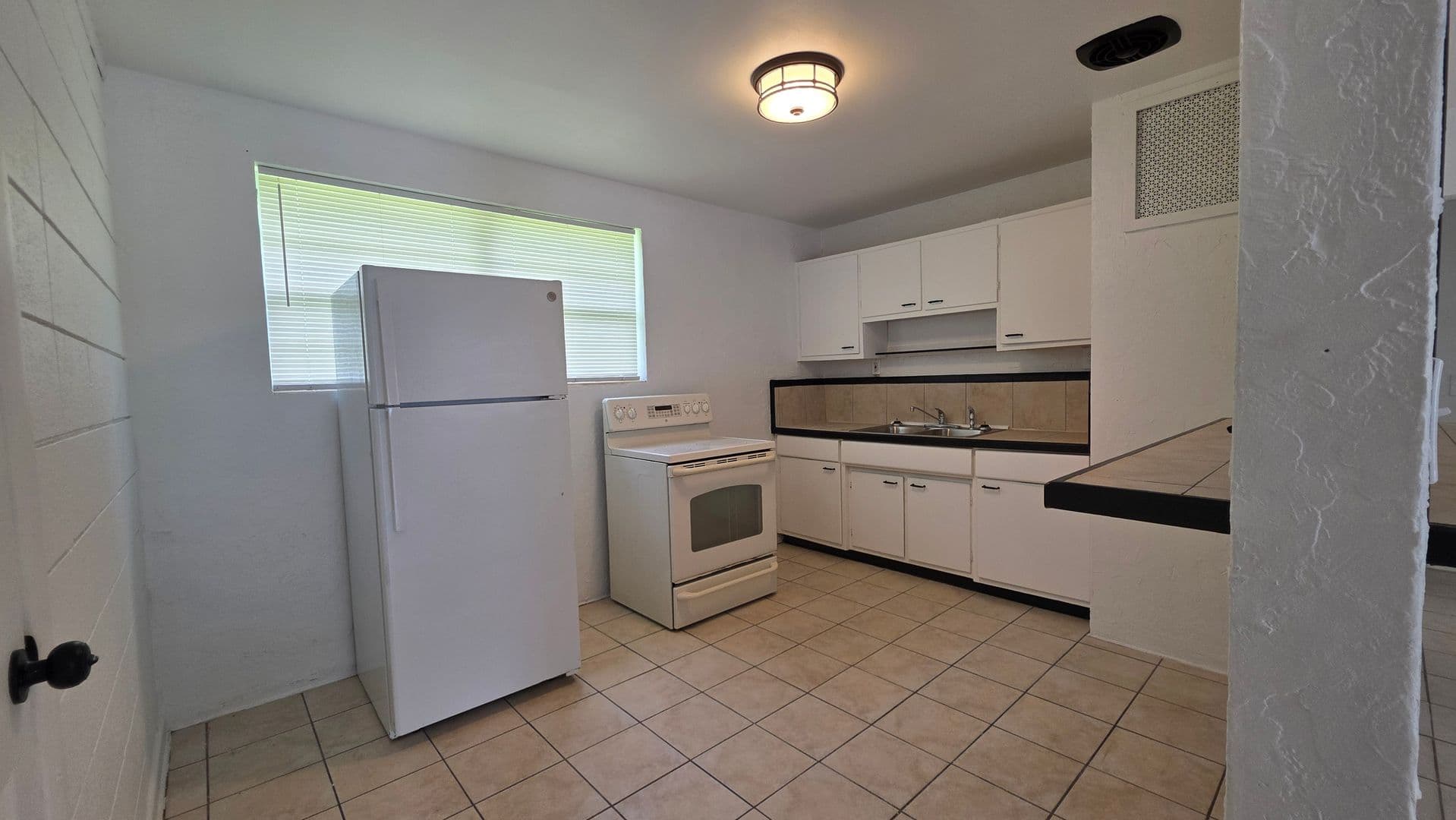 Daytona Beach House: 751 Fairmount Rd
