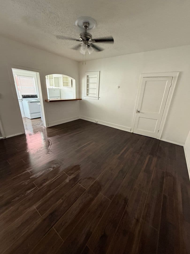 Daytona Beach Apartment: 1208 S Ridgewood Ave #1