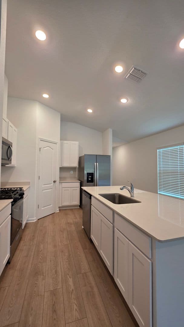 Bunnell House: 868 Grand Reserve Dr