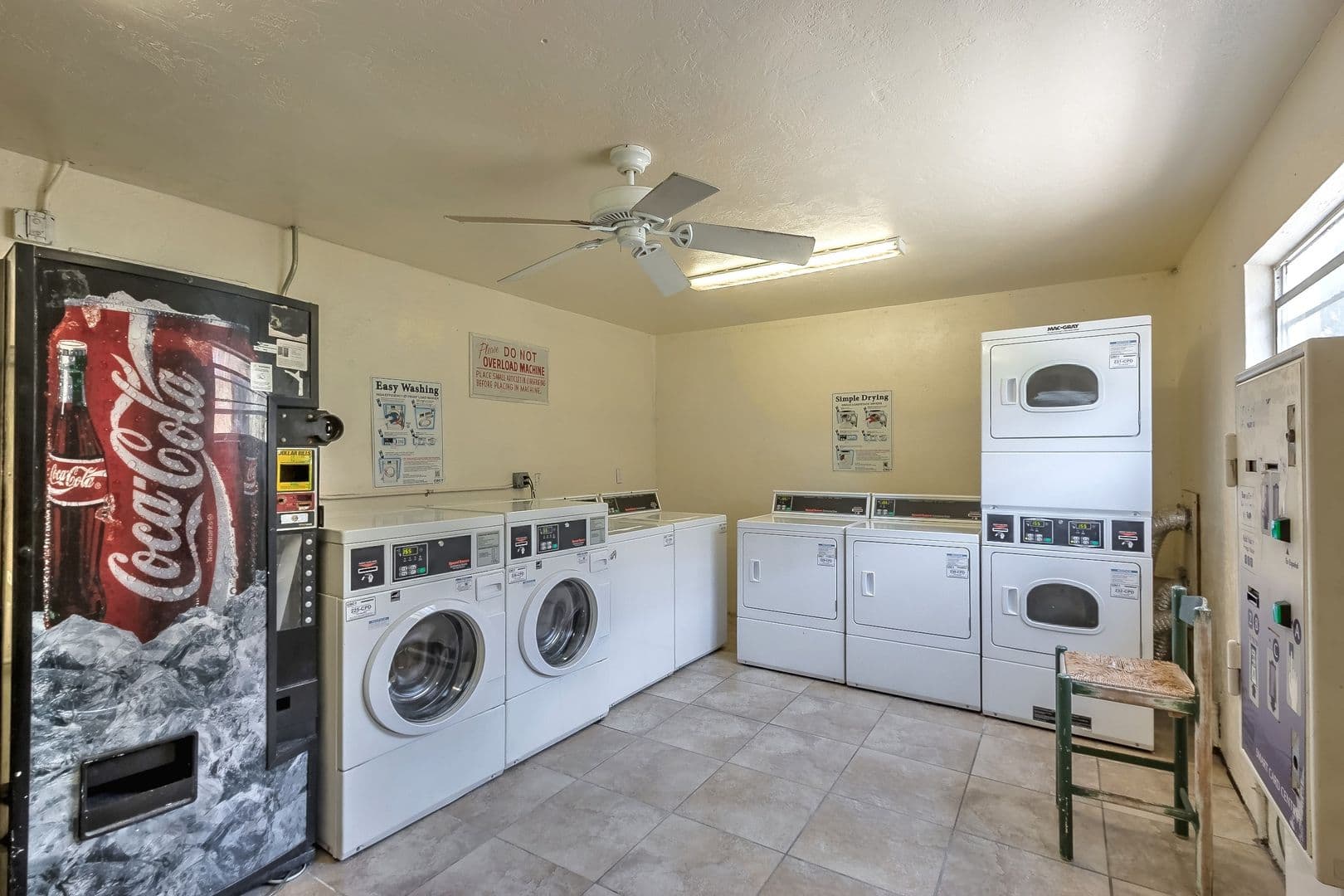South Daytona Apartment: 1835-1841 S Segrave St.