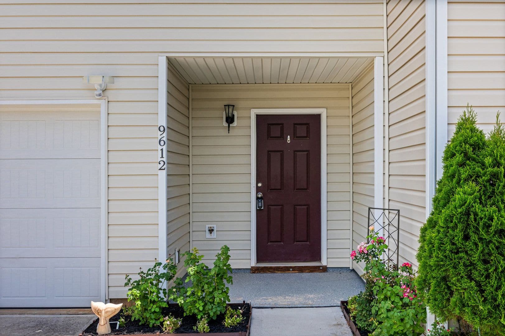 Charlotte Townhome: 9612 Brackenview Ct.