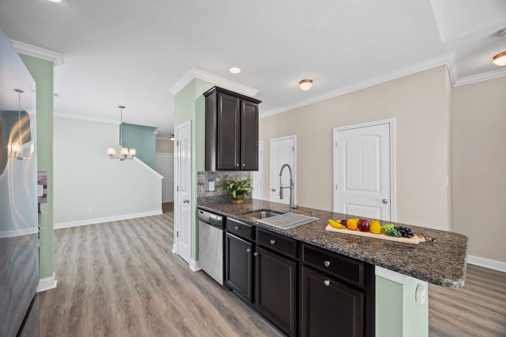 Lake Wylie Townhome: 2090 Shady Pond Dr.