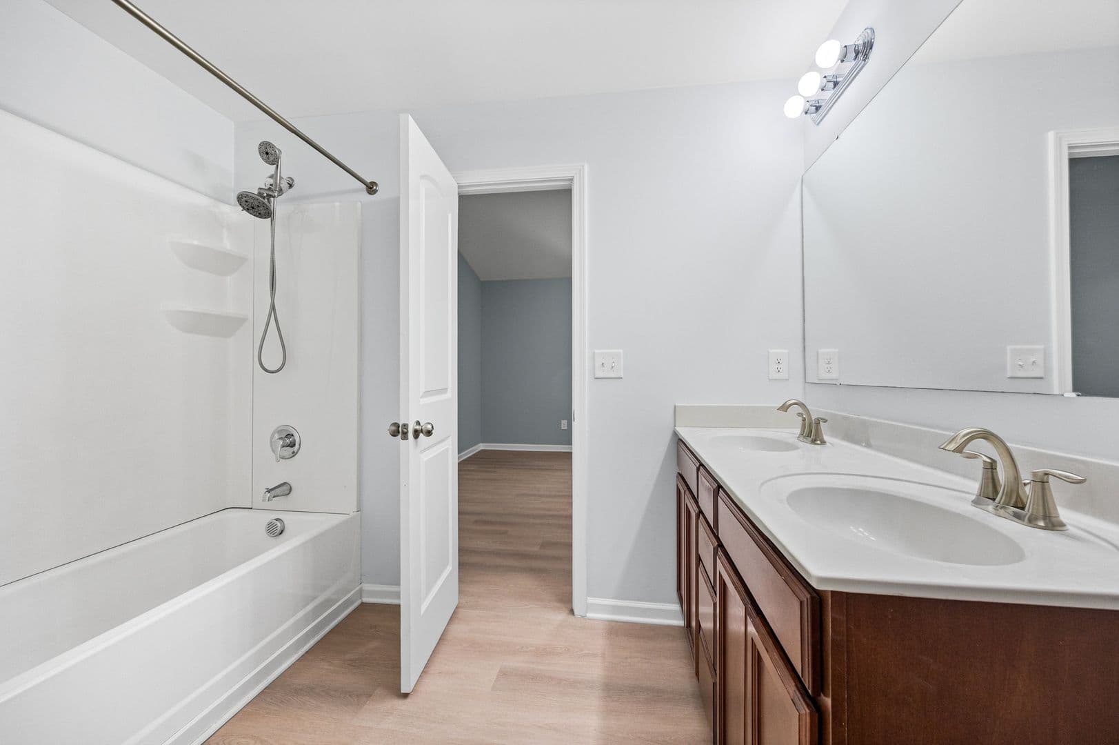Charlotte Townhome: 9612 Brackenview Ct.
