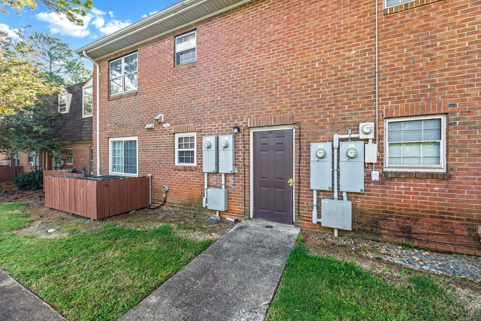Charlotte Condo: 5805-H Hunting Ridge Lane