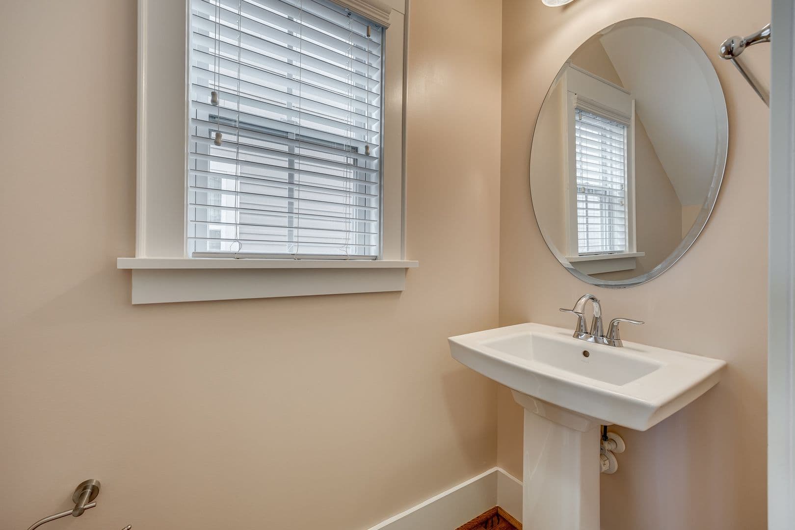 Rock Hill House: 799 Herrons Ferry Rd.