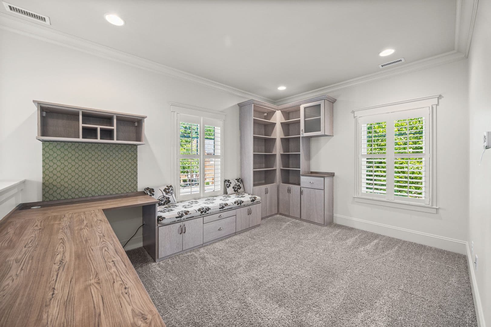 Belmont Townhome: 706 Kingsley Way