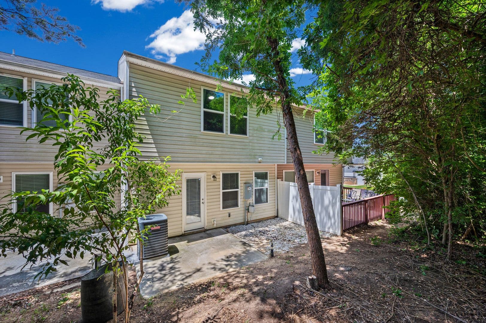 Charlotte Townhome: 9612 Brackenview Ct.