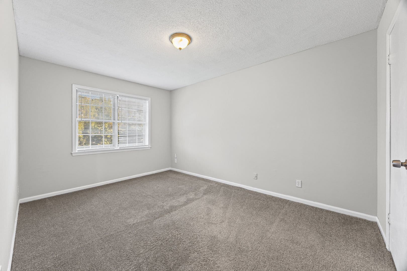 Charlotte Condo: 5805-H Hunting Ridge Lane