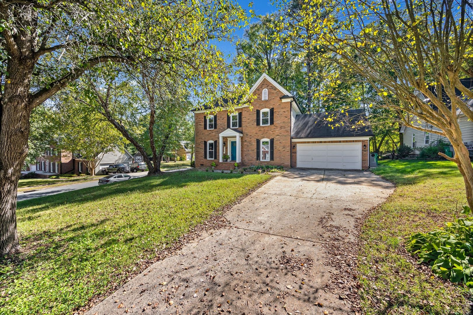 Charlote House: 612 Grays Creek