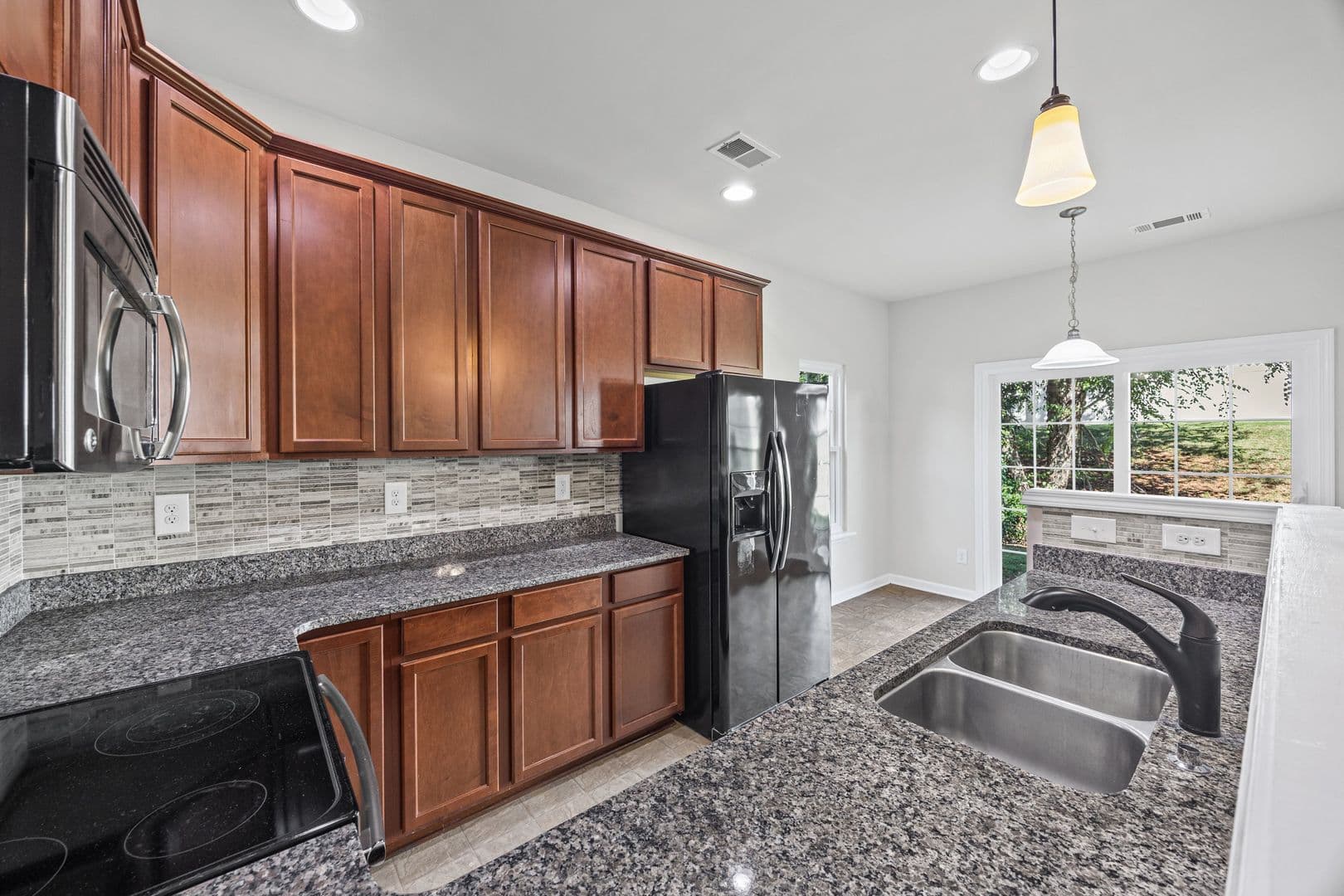 Lake Wylie Townhome: 305 Sandy Spring Lane