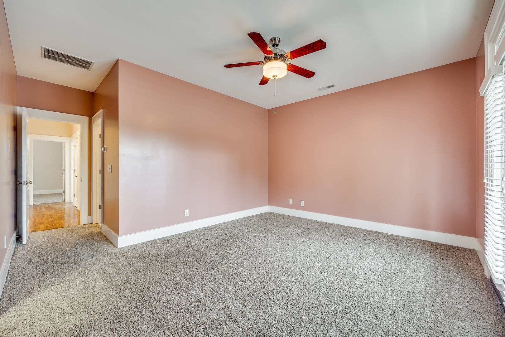 Rock Hill House: 799 Herrons Ferry Rd.