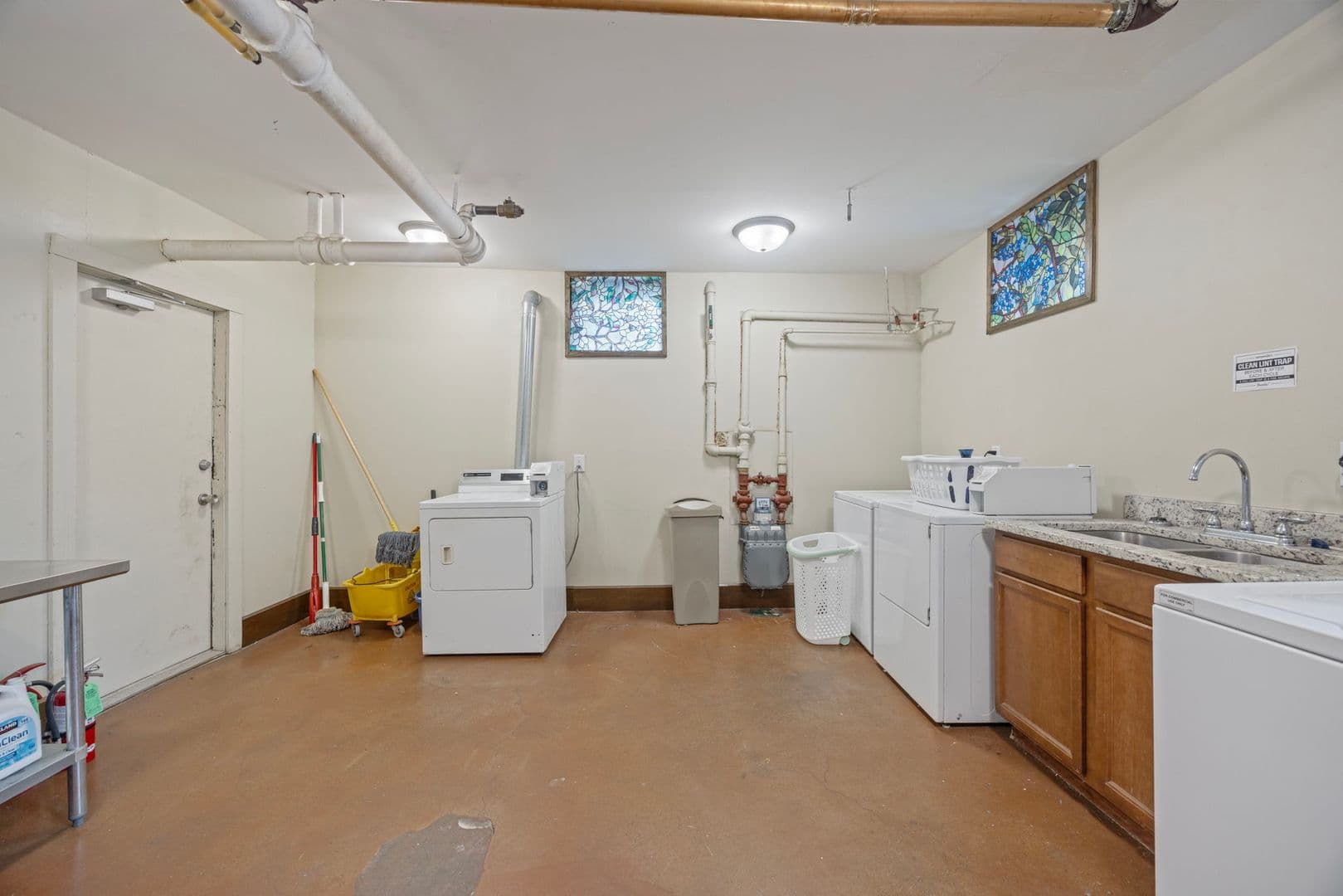 St Paul Apartment: 45 Lexington Parkway S, Apt 07