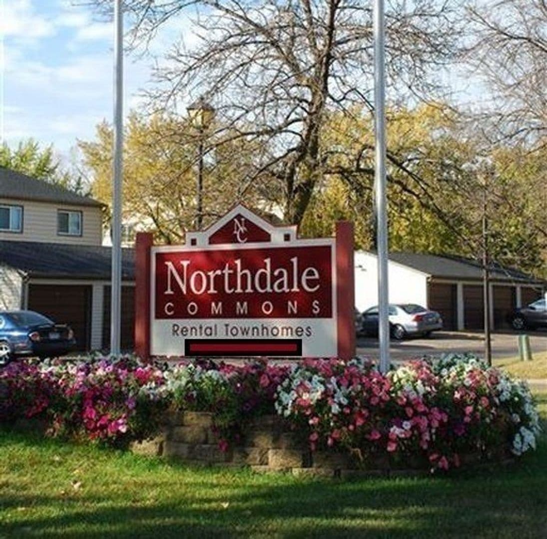 Coon Rapids Townhome: Crooked Lake Blvd