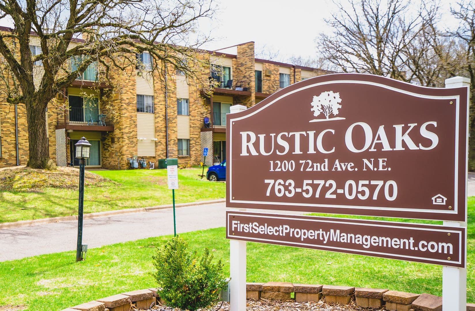 Fridley Apartment: 1200 72nd Avenue #204