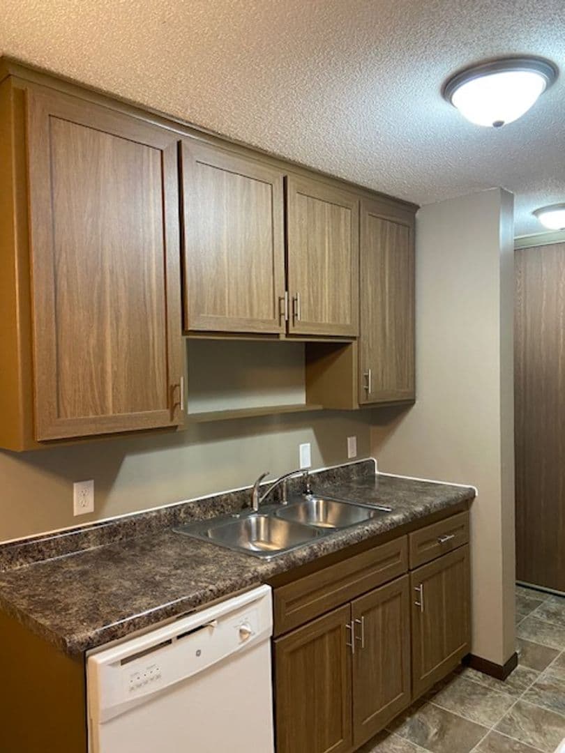 Fridley Apartment: 1200 72nd Avenue #109
