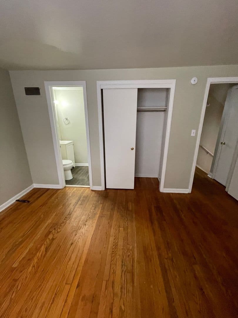 Kansas City Townhome: 7344 Wayne Avenue