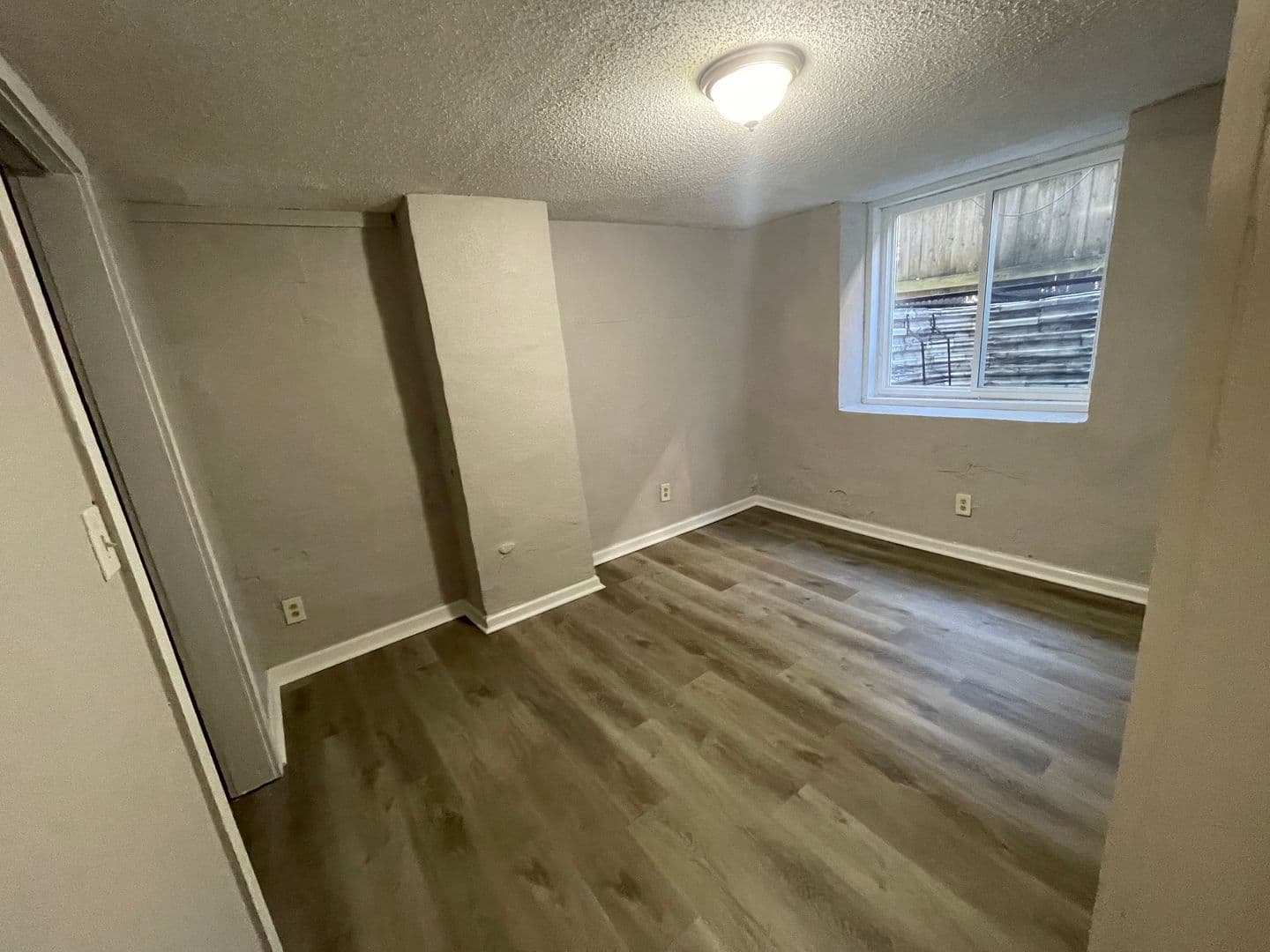 Kansas City Apartment: 3830 Warwick Blvd. Basement
