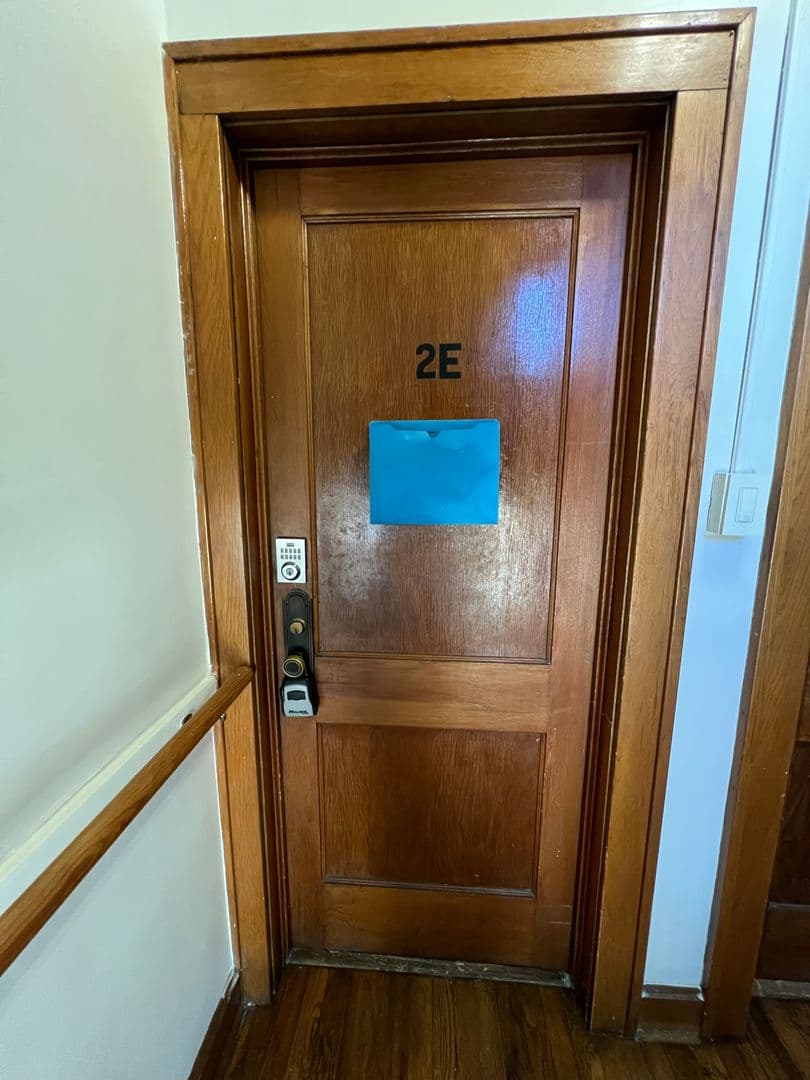 Kansas City Apartment: 853 Barnett Avenue