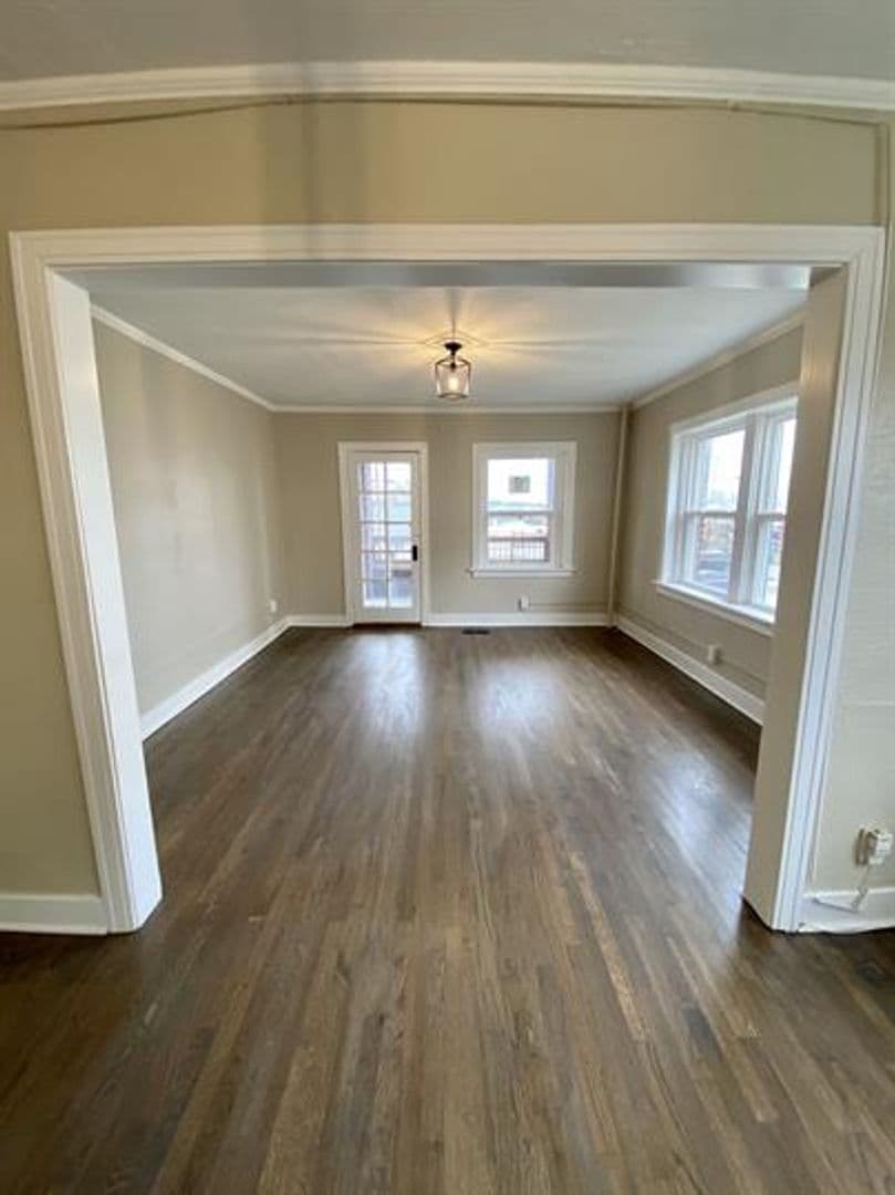 Kansas City Apartment: 3814-3816 Washington Street