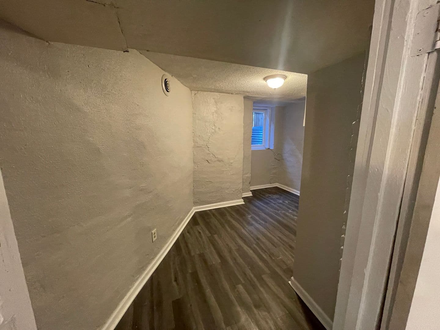 Kansas City Apartment: 3830 Warwick Blvd. Basement