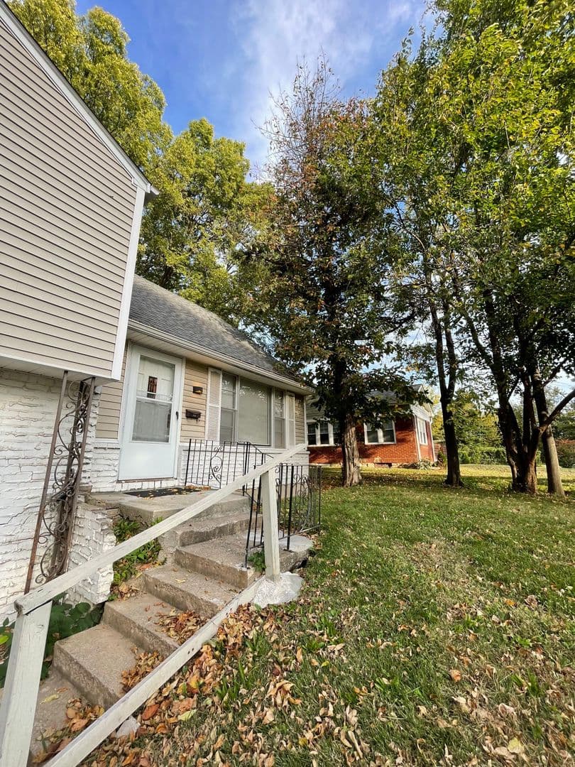 Kansas City Townhome: 7344 Wayne Avenue