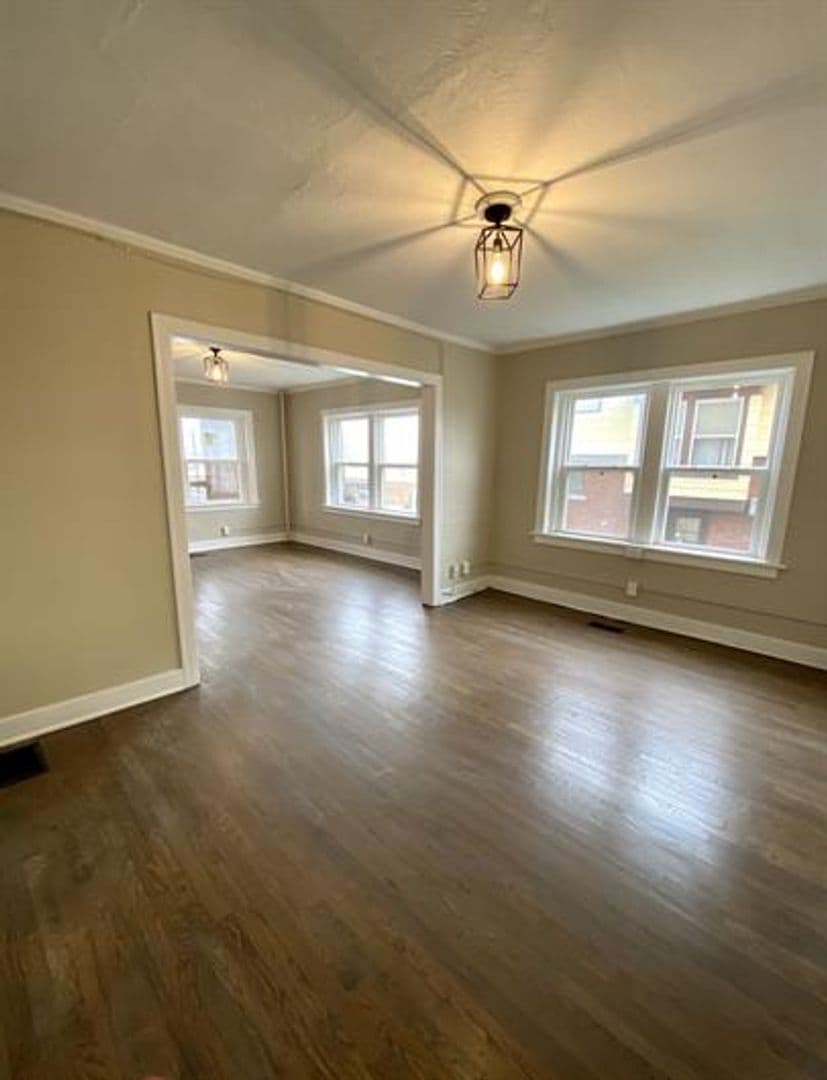 Kansas City Apartment: 3814-3816 Washington Street