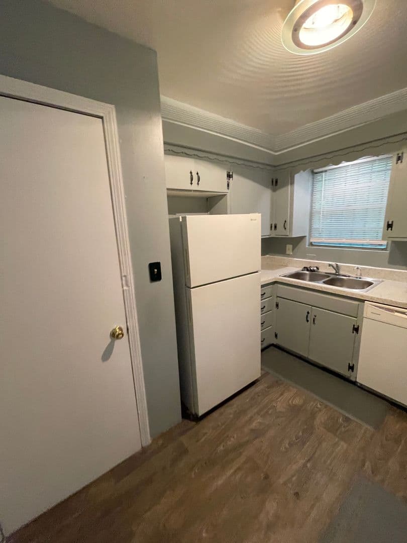 Kansas City Townhome: 7344 Wayne Avenue
