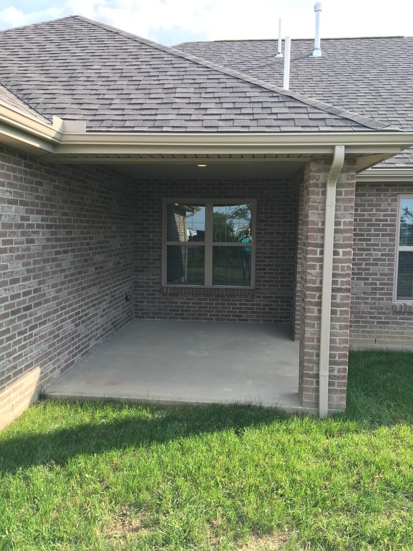 Troy Apartment: 2200/2202 Shamrock Lane