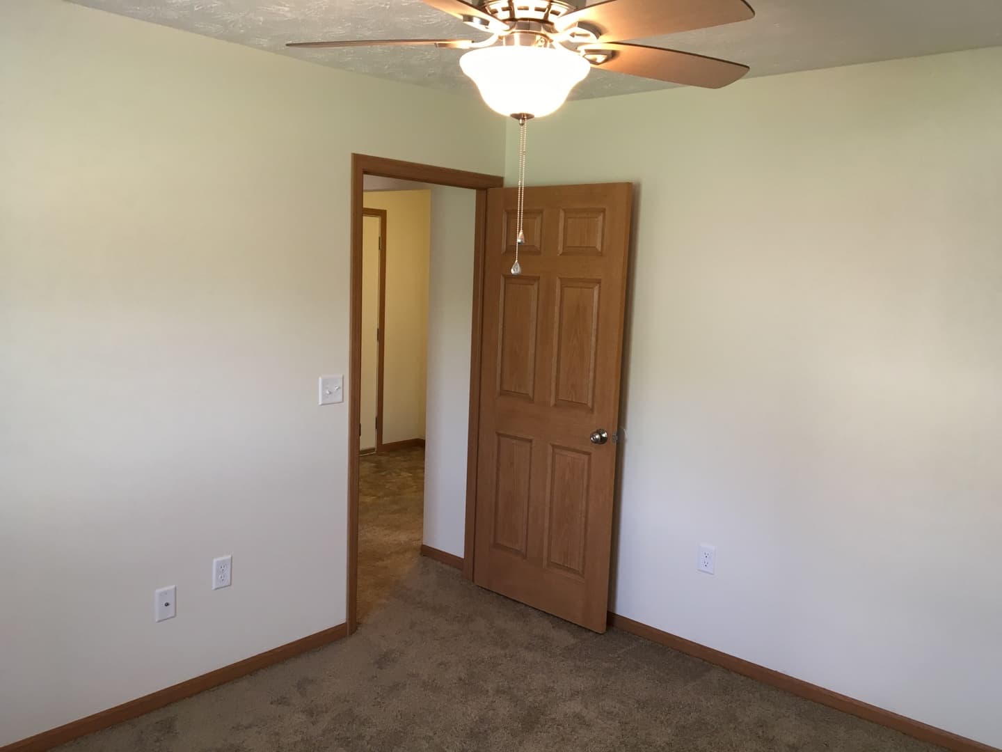 Troy Apartment: 2200/2202 Shamrock Lane