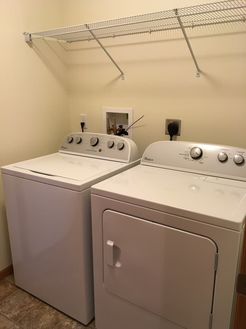 Troy Apartment: 2200/2202 Shamrock Lane