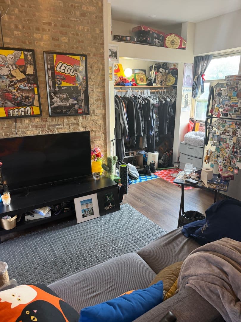Chicago Apartment: 3001-09 W. 19th St