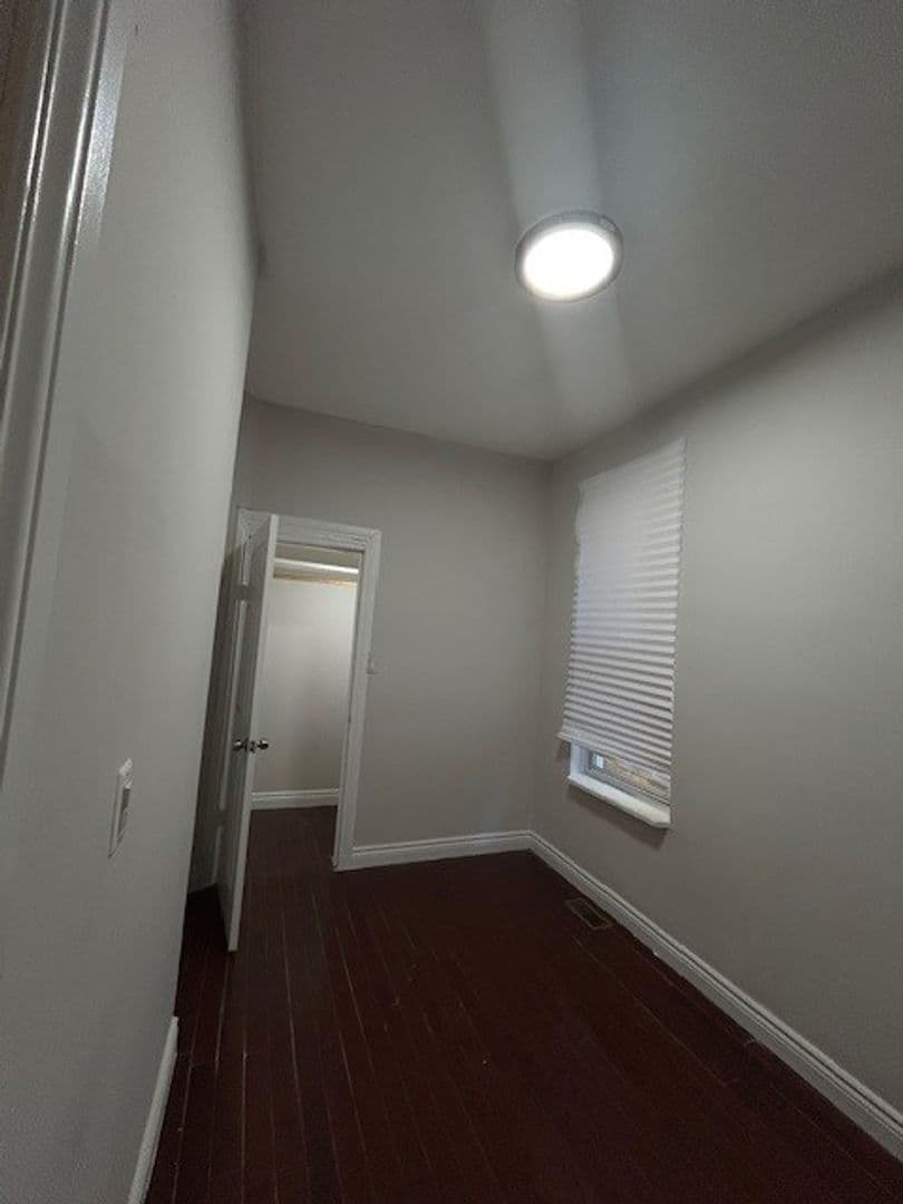 Chicago Apartment: 2903-05 W. 25th St