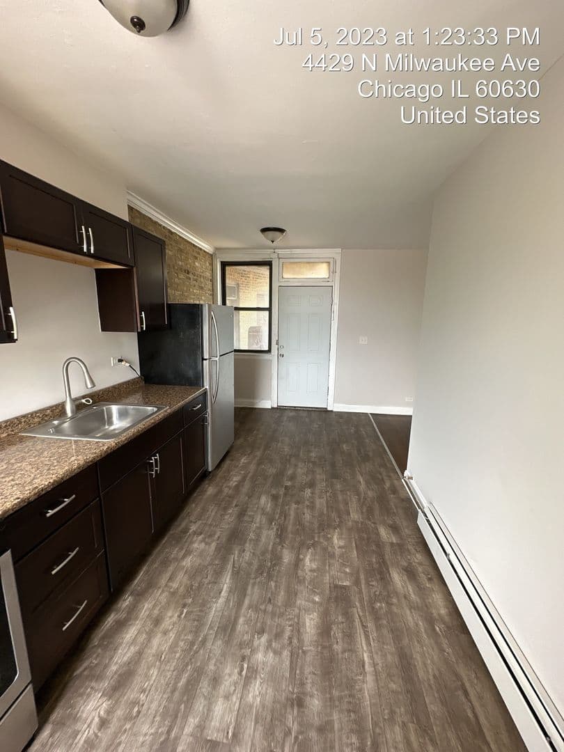Chicago Apartment: 4425-31 N. Milwaukee Ave & 5055-65 W. Agatite Ave