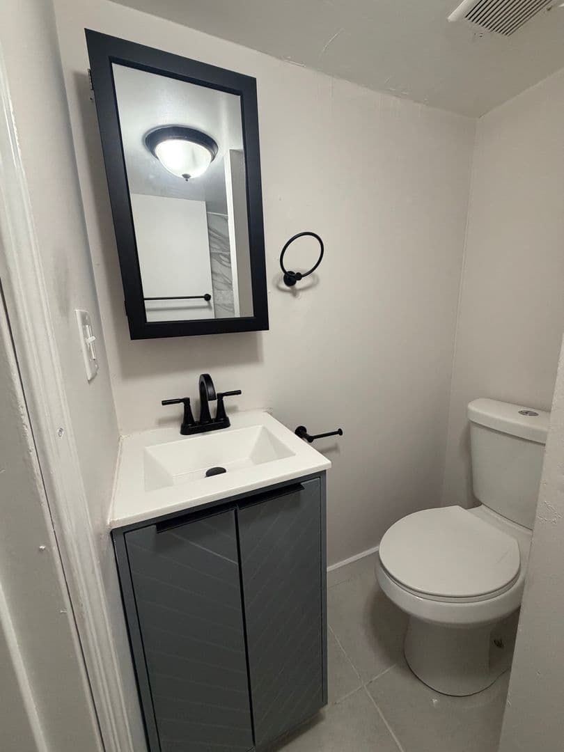 Chicago Apartment: 2228 S. Sawyer