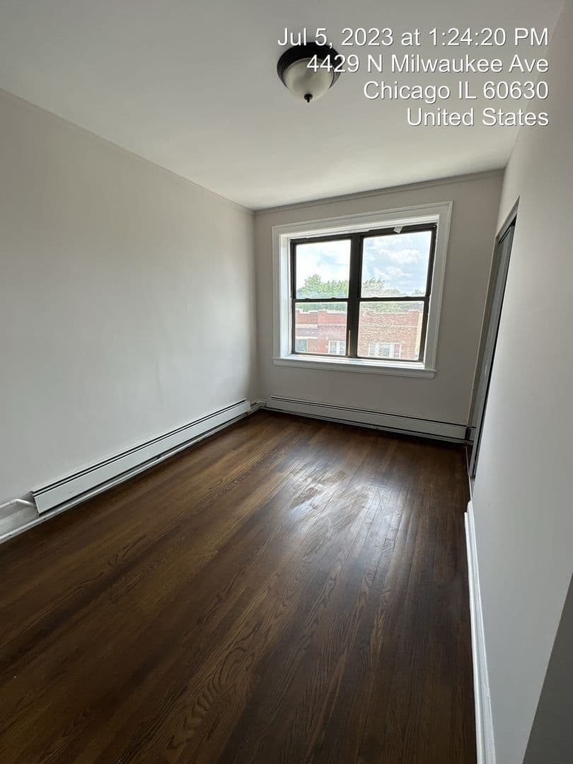 Chicago Apartment: 4425-31 N. Milwaukee Ave & 5055-65 W. Agatite Ave