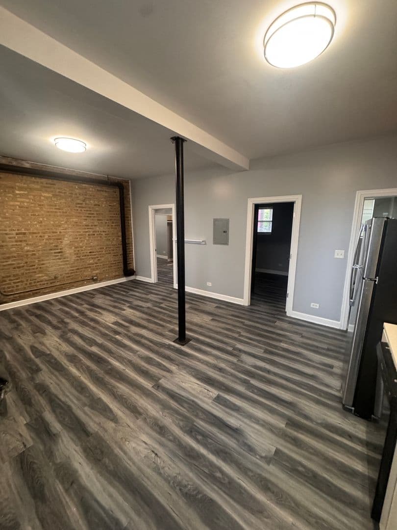 Chicago Apartment: 2900-04 N. Laramie Ave.