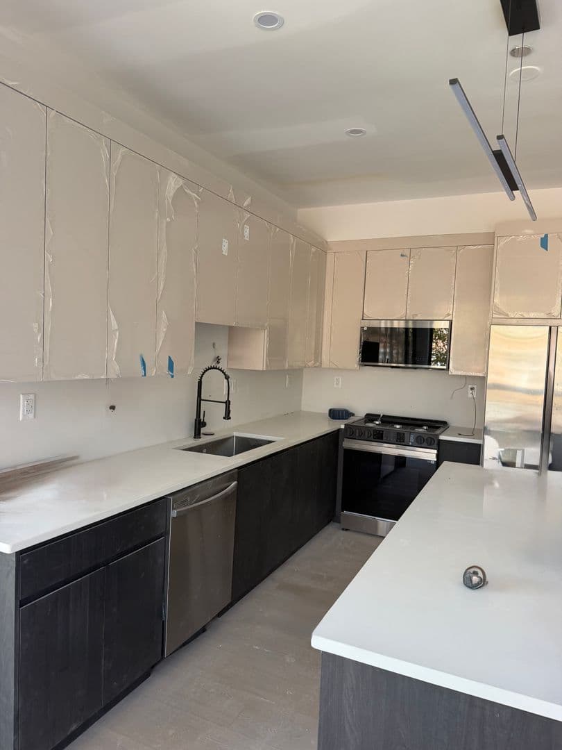 Chicago Apartment: 3001-03 W. Cermak Rd.